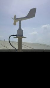 風向風速計の設置
